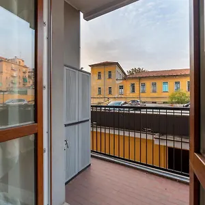 Apartamento Cosy With Balcony!, Milão