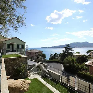 house-vascello.hotelitalianriviera.com/
